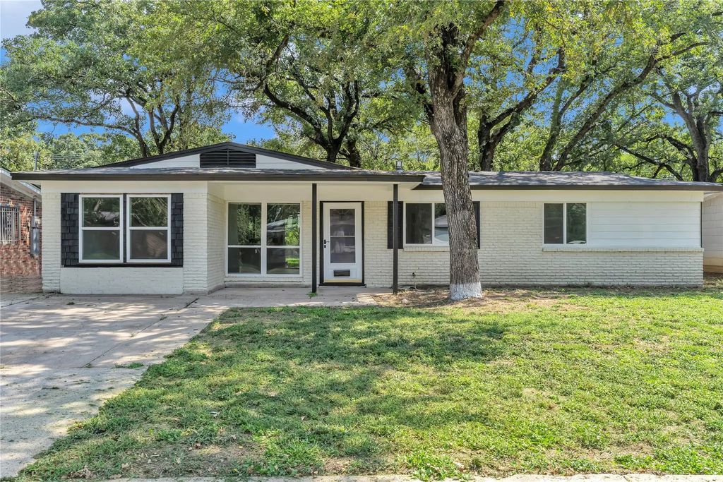 6521 Truman Drive, Fort Worth