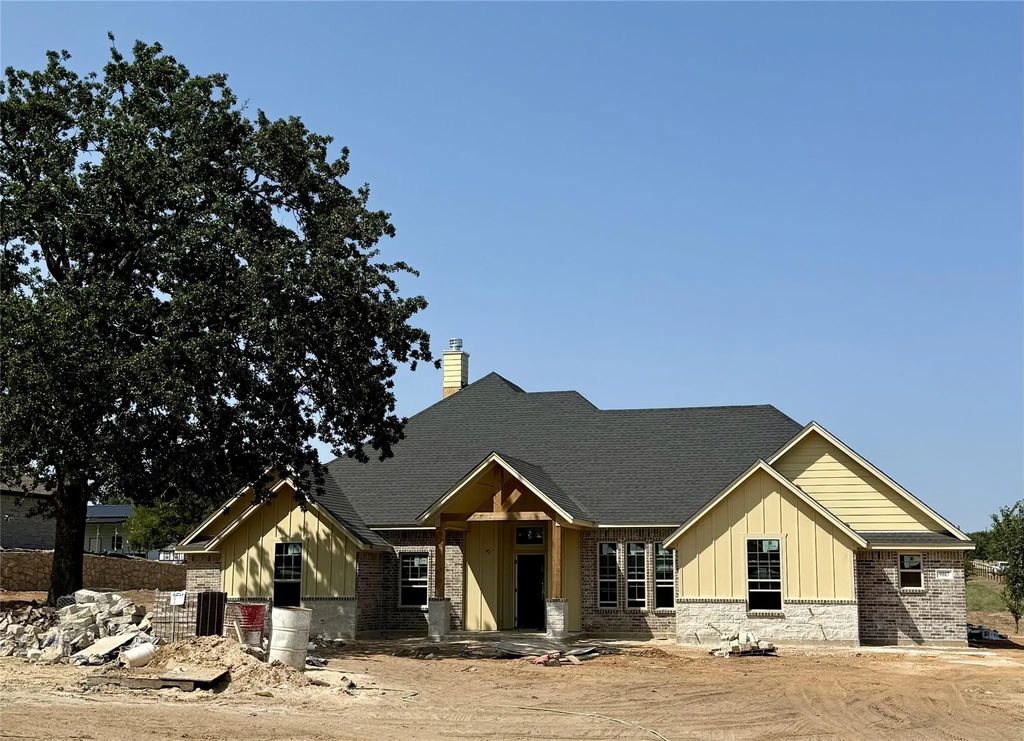 9017 Valley Oak Court, Springtown