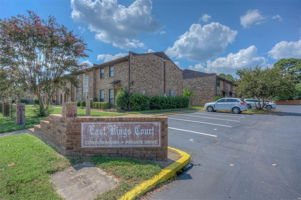 1820 E Kings Highway 262, Shreveport