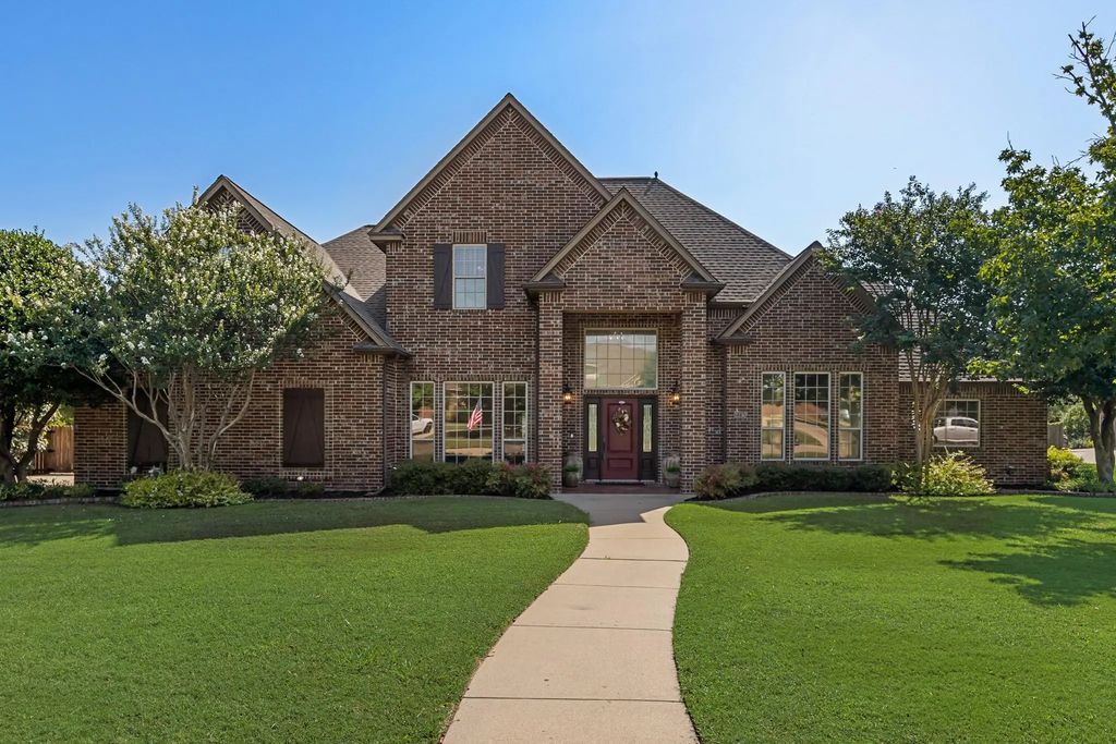 2230 Woodlands Circle, Midlothian