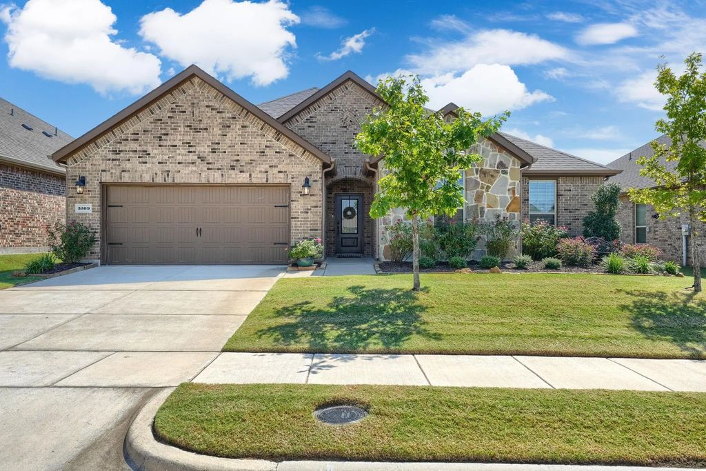 3309 Perkins Drive, Heath