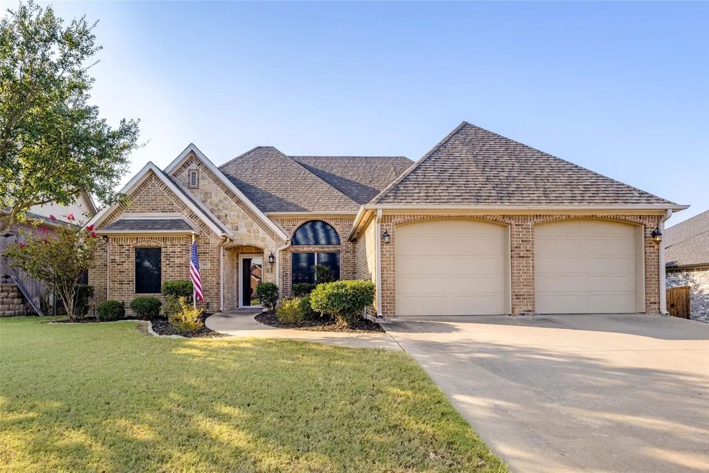 1418 Lexington Drive, Sherman
