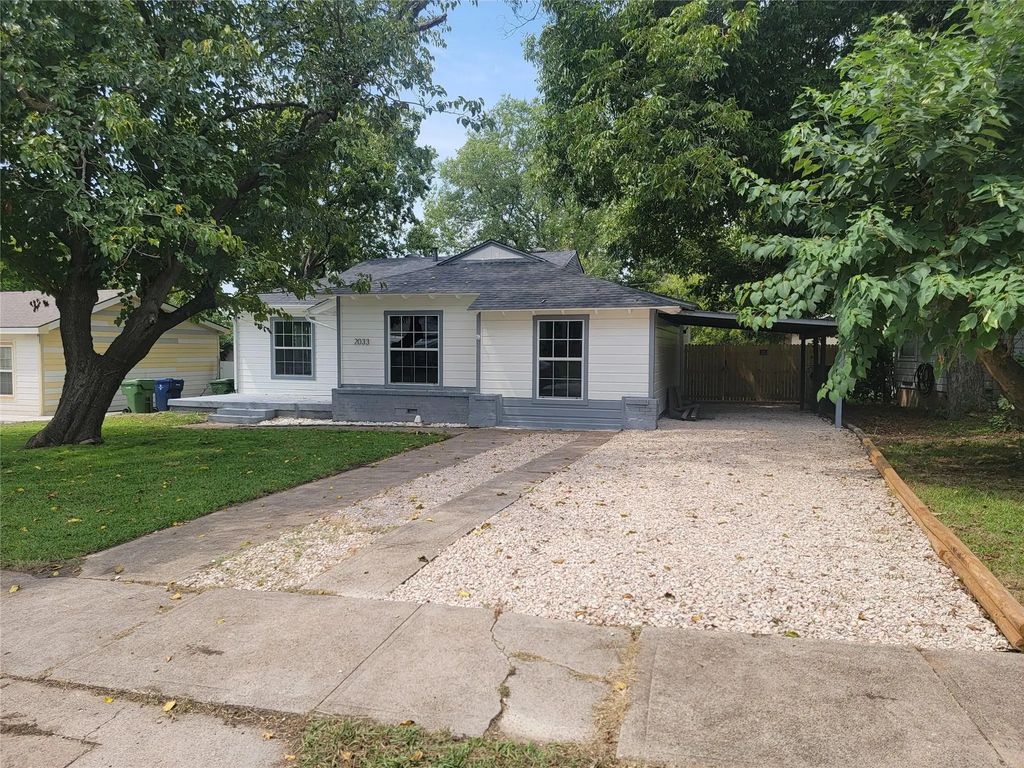2033 Glendale Drive, Garland