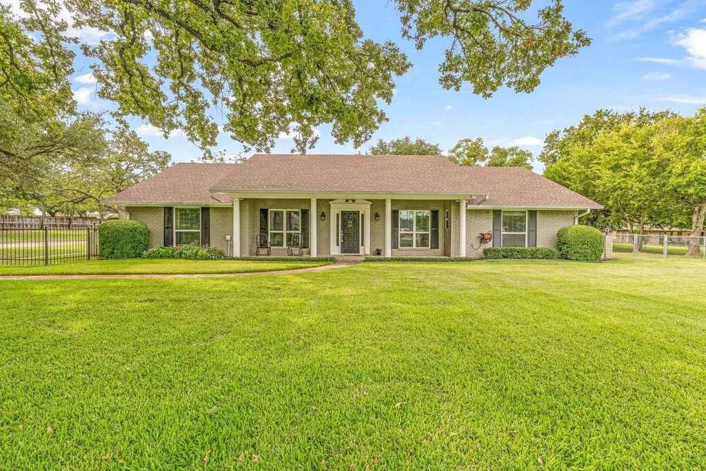 1722 Wanda Way, Arlington