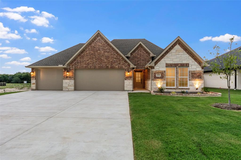 250 Brent Lane, Greenville