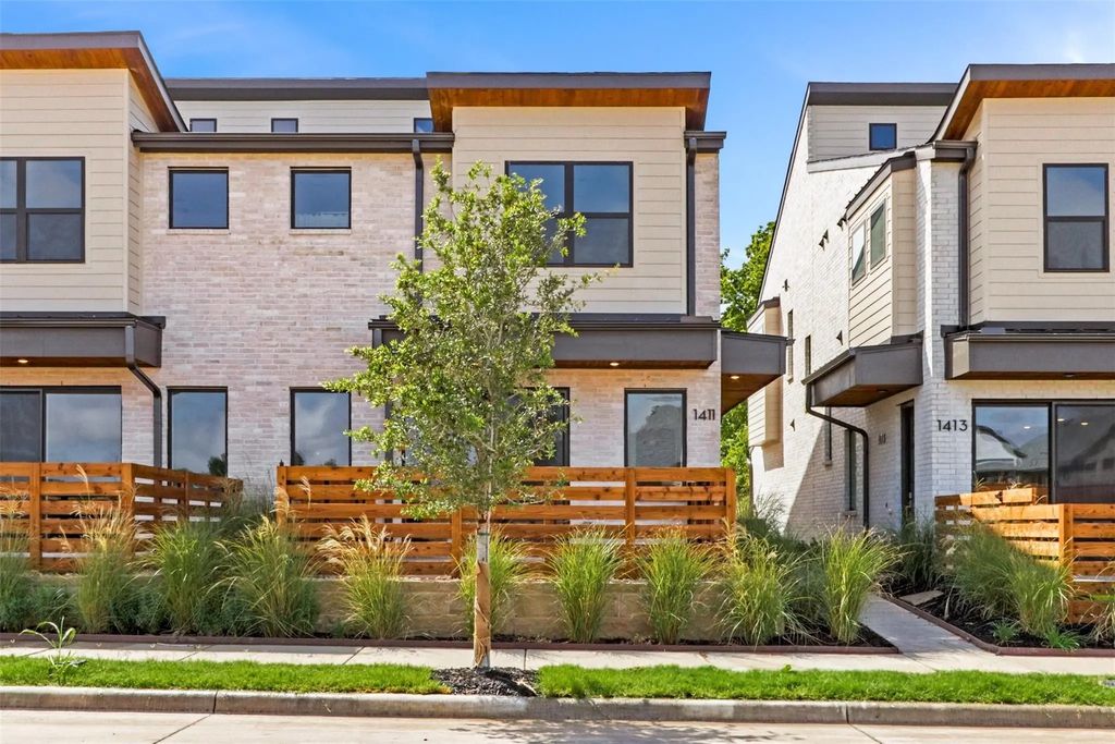 1411 Azalea Drive, Melissa