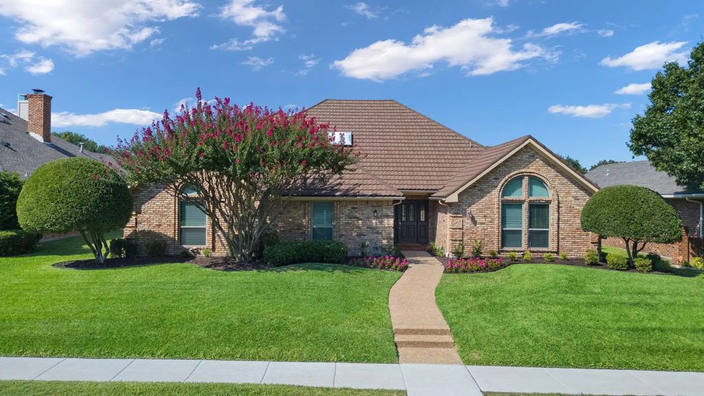 1505 Harrington Drive, Plano