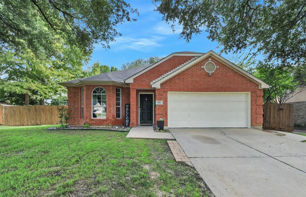706 Canyon Valley Drive, McKinney