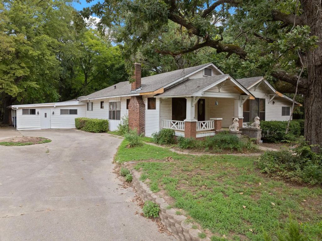 508 W 12th Street, Mount Pleasant