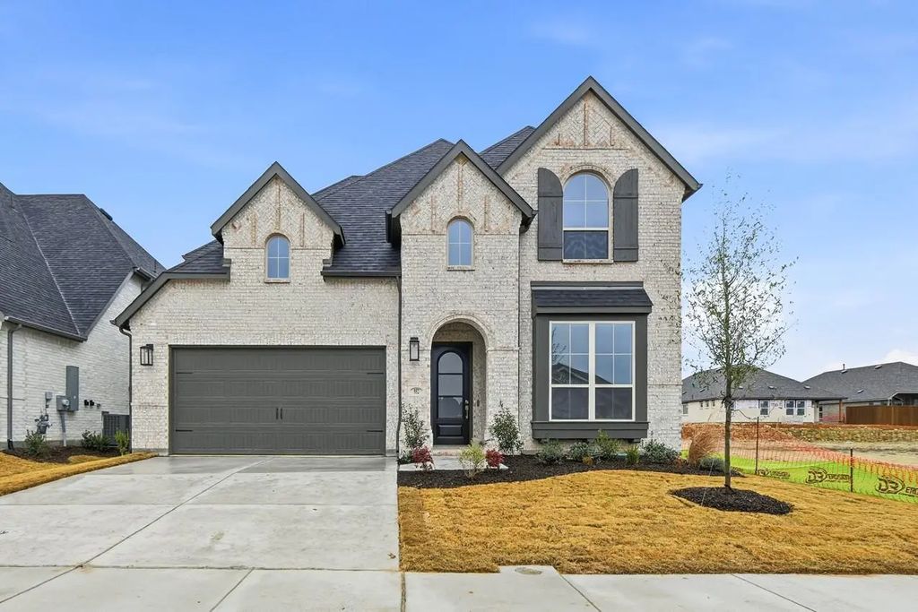 952 Alberta Spruce Road, Fort Worth