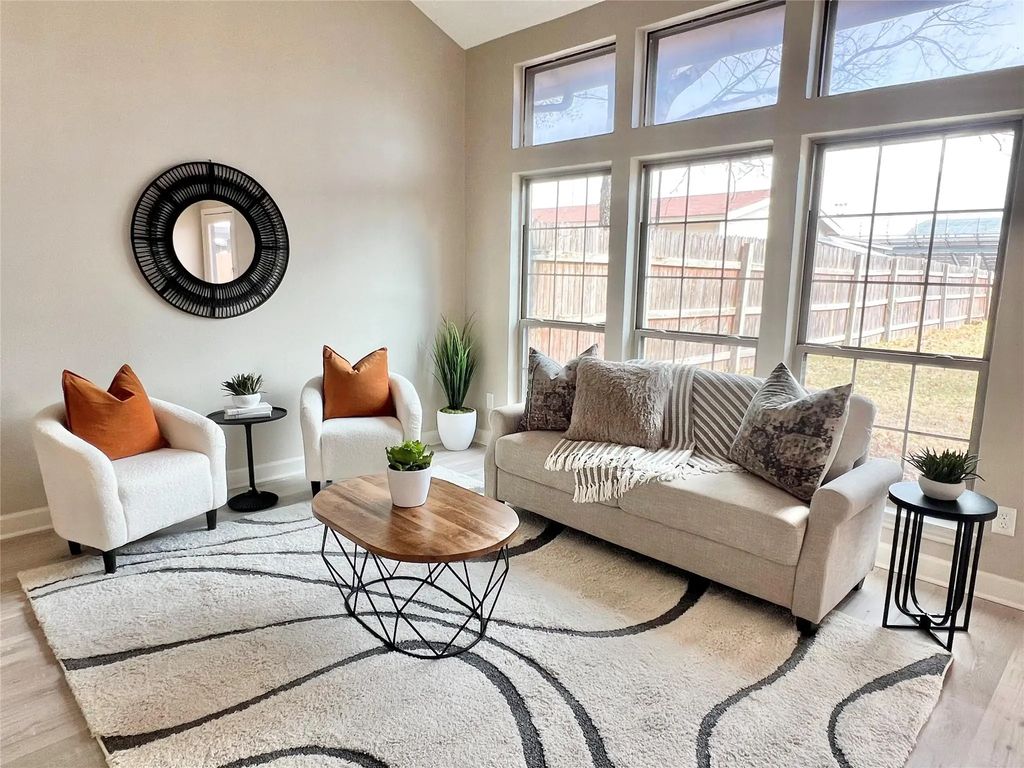 2118 Windy Drive, Garland
