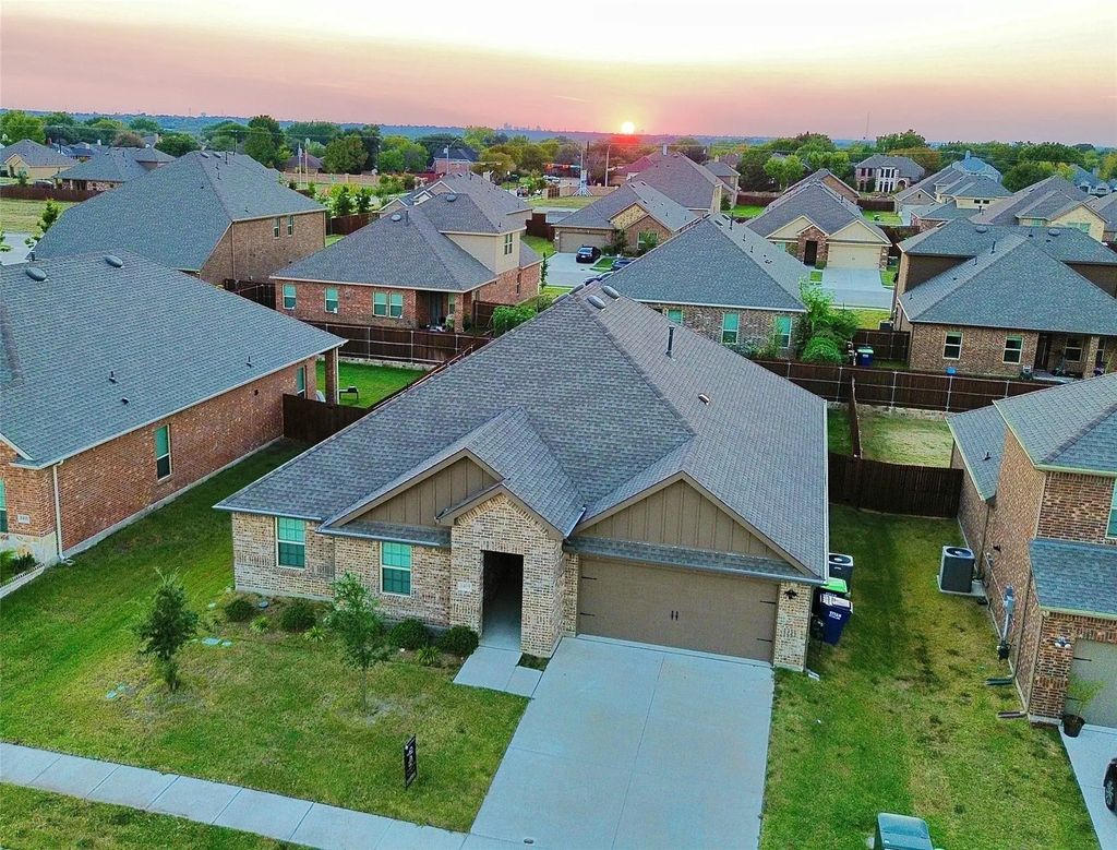 6409 Bon Fire Drive, Garland