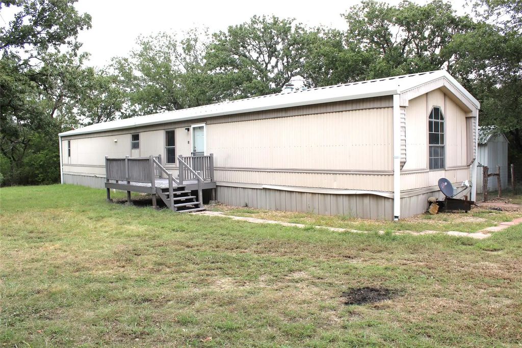 5363 County Road 208, Hico