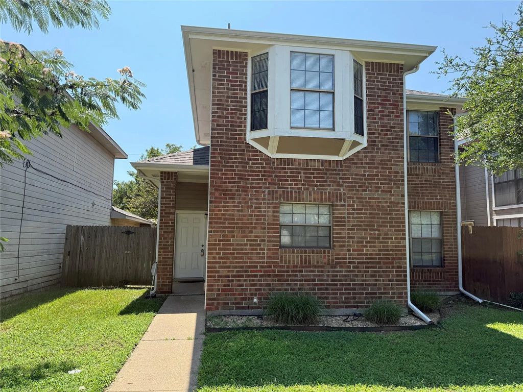 10746 Kendall Square Drive, Dallas