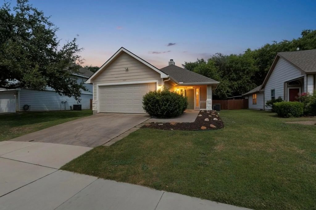 7604 Rancho De La Osa Trail, McKinney