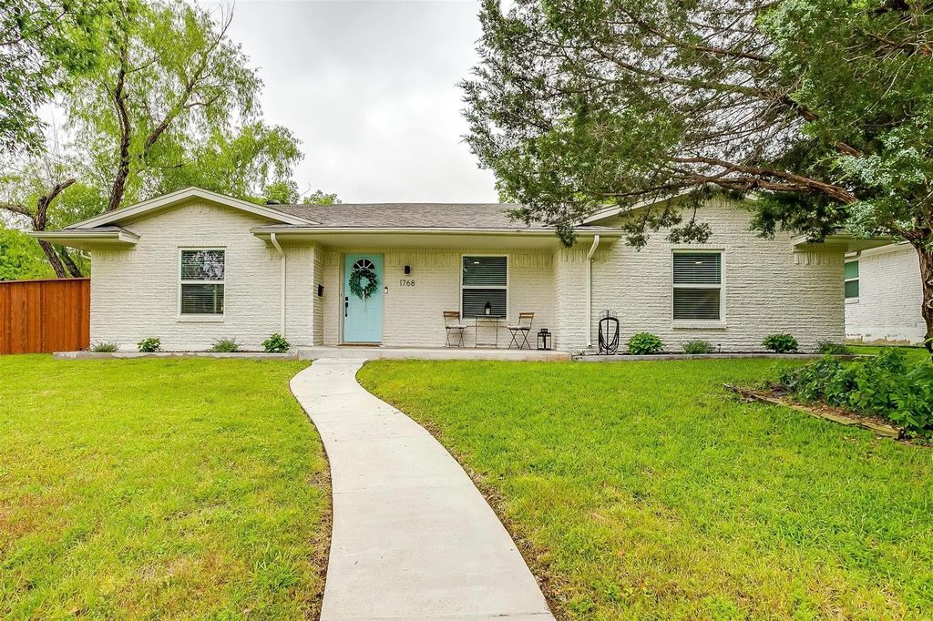 1768 Mapleton Drive, Dallas
