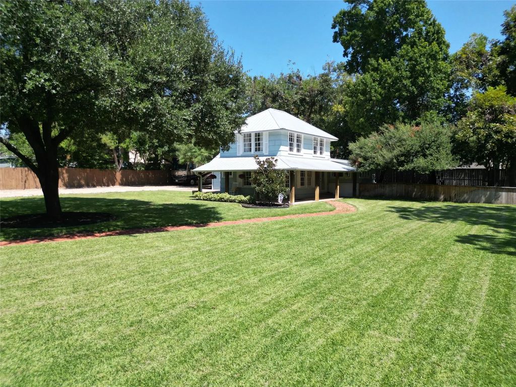 419 Oriental Road, Waco