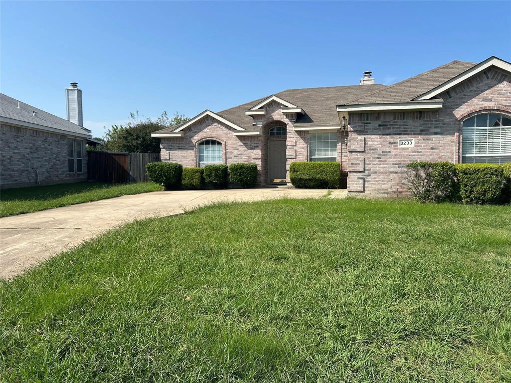 3233 Ingram Road, Sachse