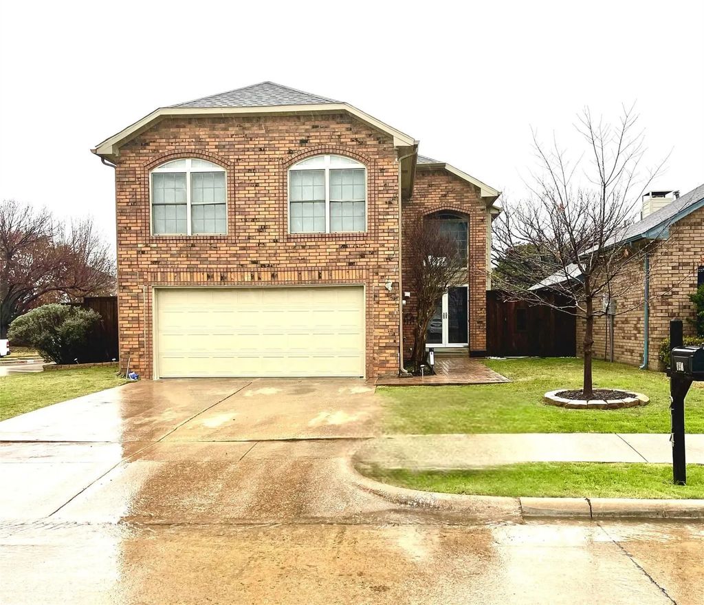 1214 Broken Arrow Trail, Carrollton