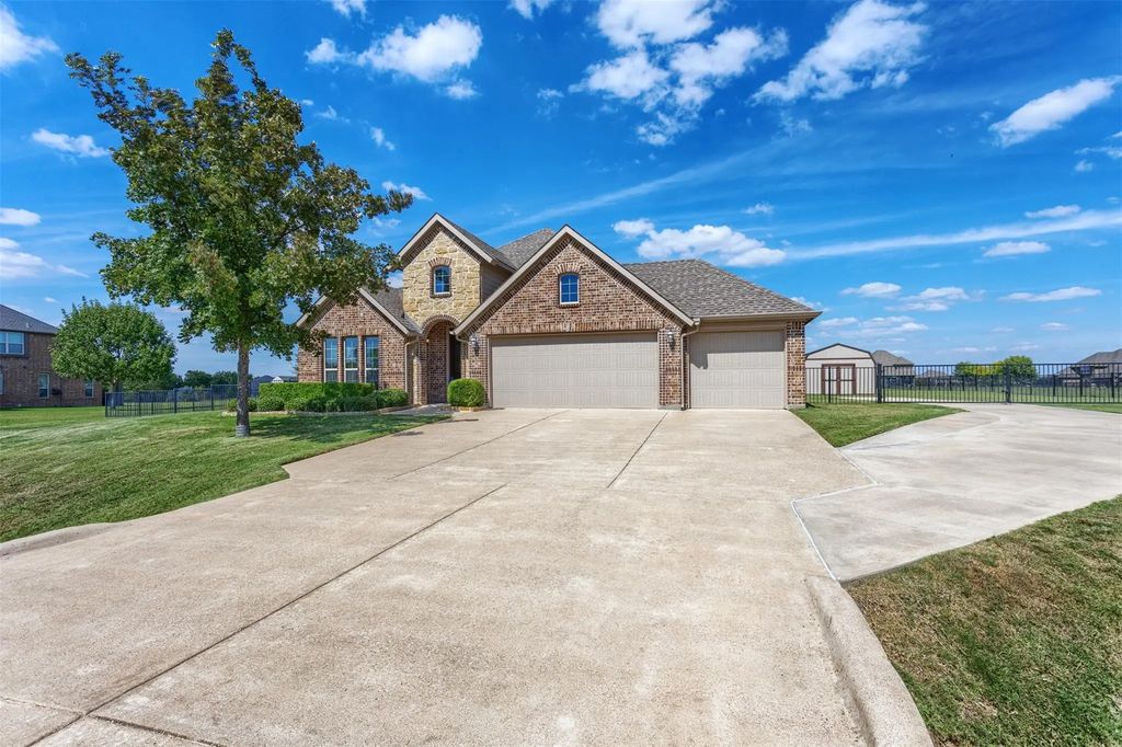 204 Meadow View Drive, McKinney