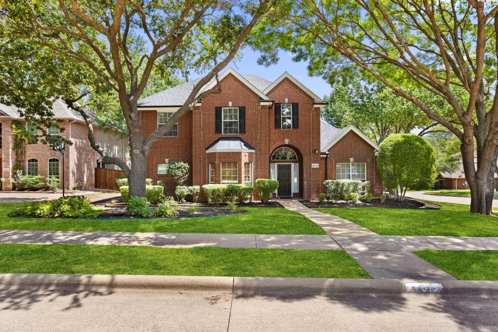 613 Bel Air Drive, Allen