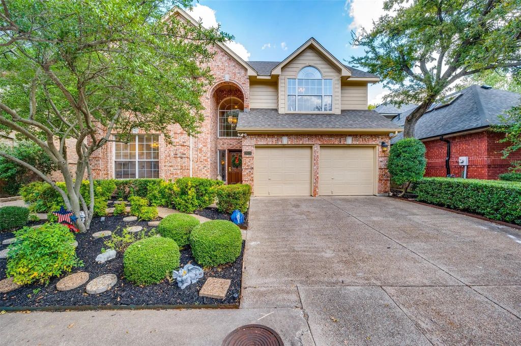 2619 Hidden Ridge Drive, Arlington