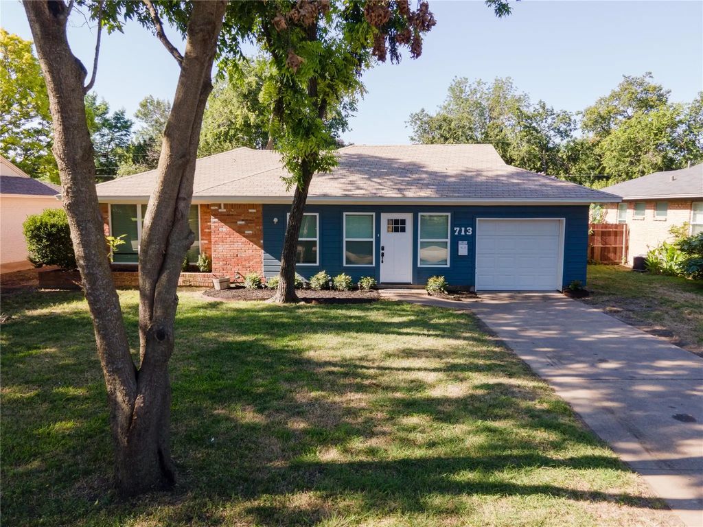 713 Nottingham Drive, Richardson