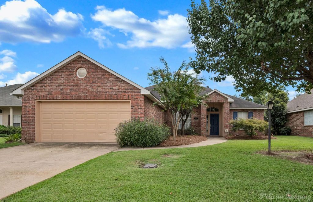 135 Palisade Lane, Shreveport