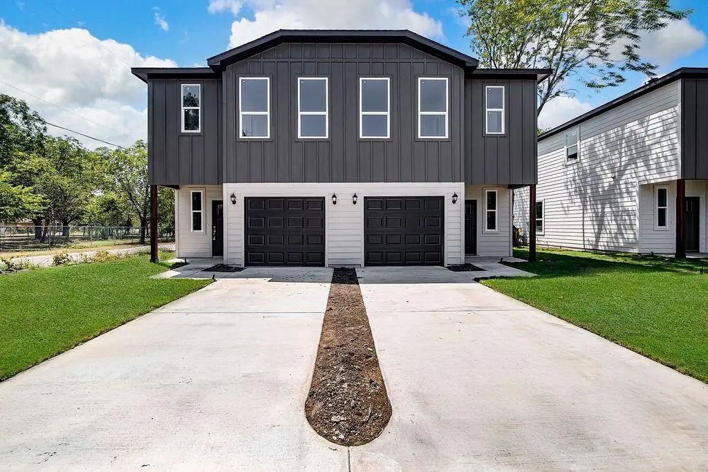301 Eastland Street, Cleburne