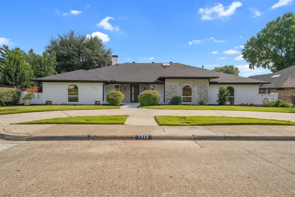 7312 Campbell Road, Dallas