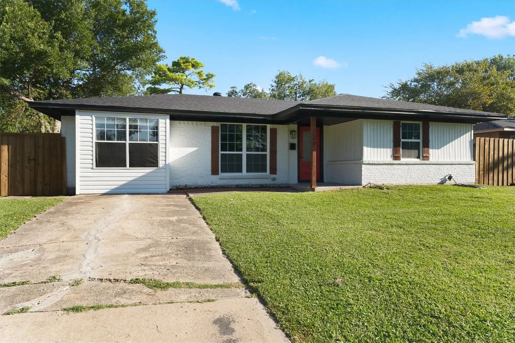 129 Sunflower Drive, Garland