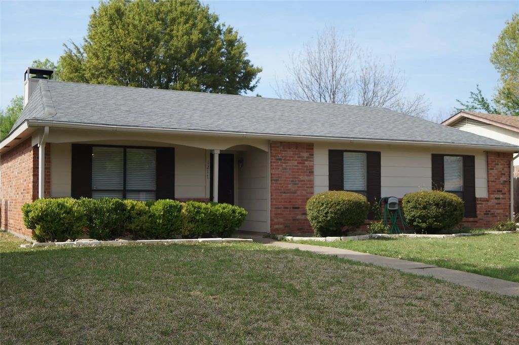 1217 Blanco Lane, Garland