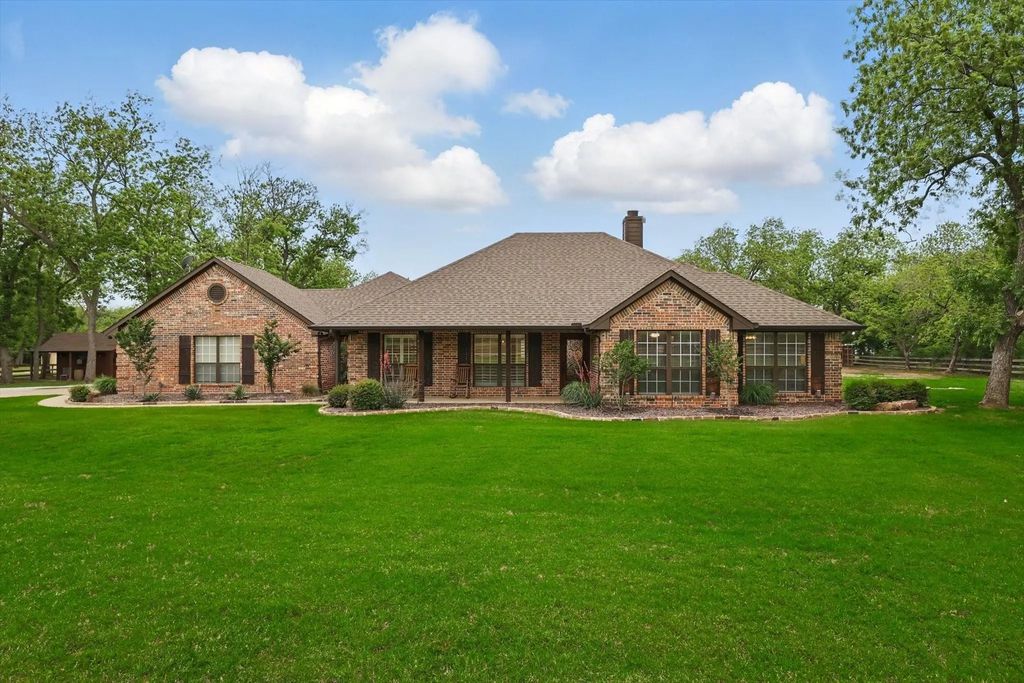 5657 Harmony Ranch Road, Aubrey
