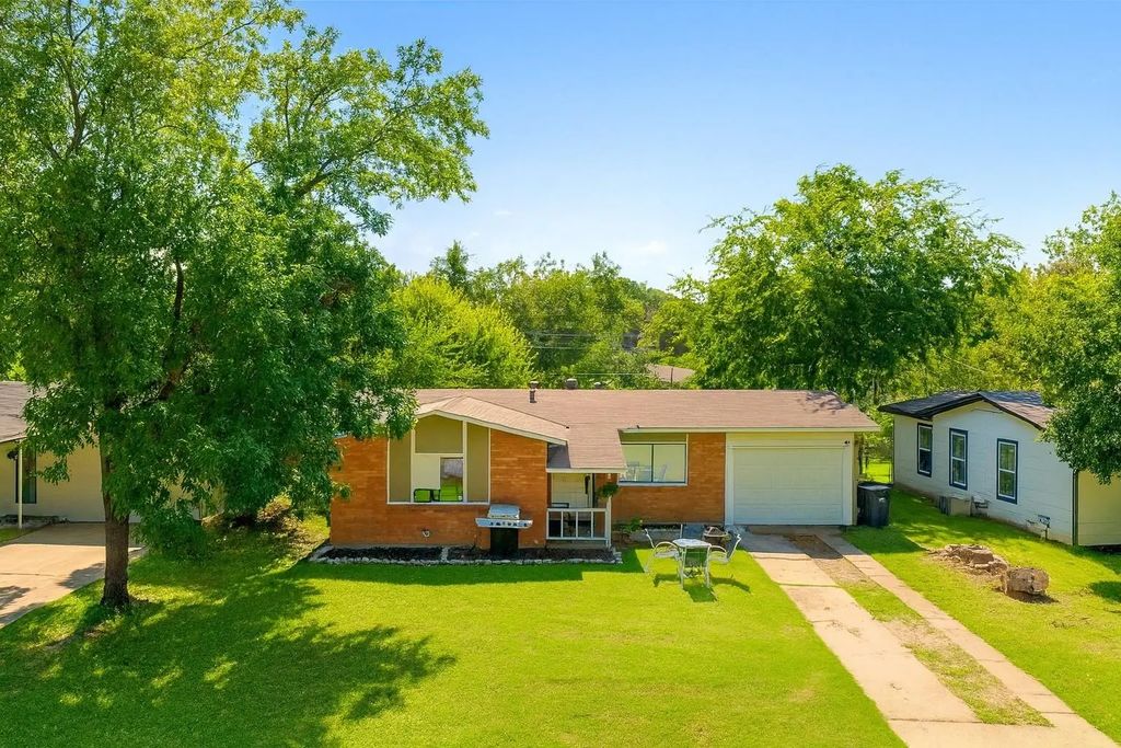 1412 Randolph Street, Arlington