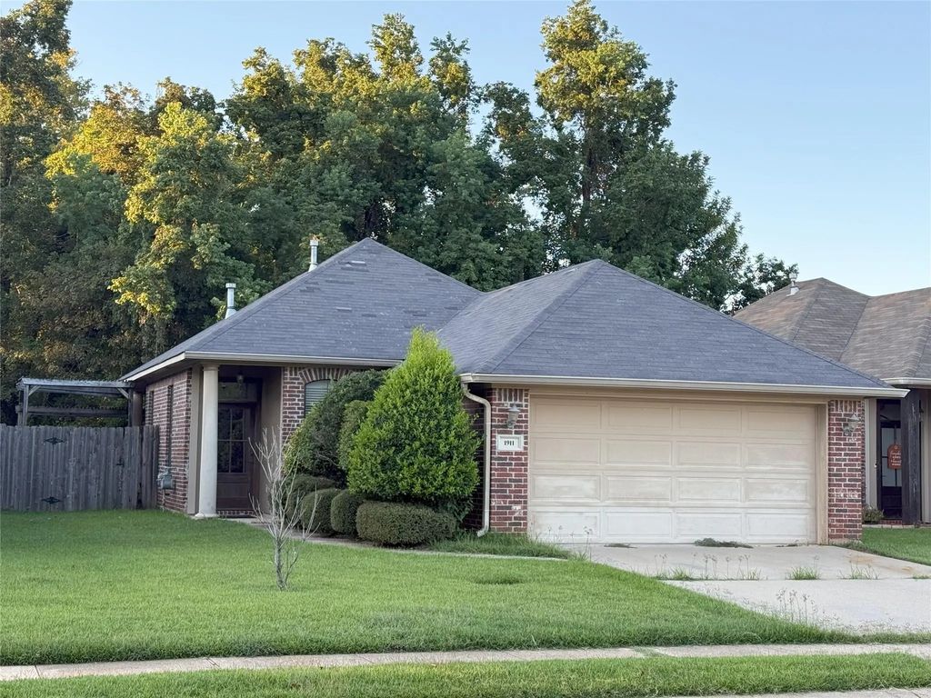 1911 General Jackson Place, Bossier City