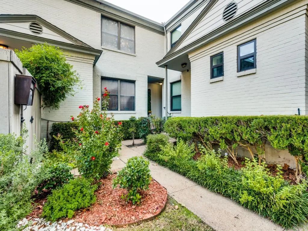 5008 Lahoma Street 5008, Dallas