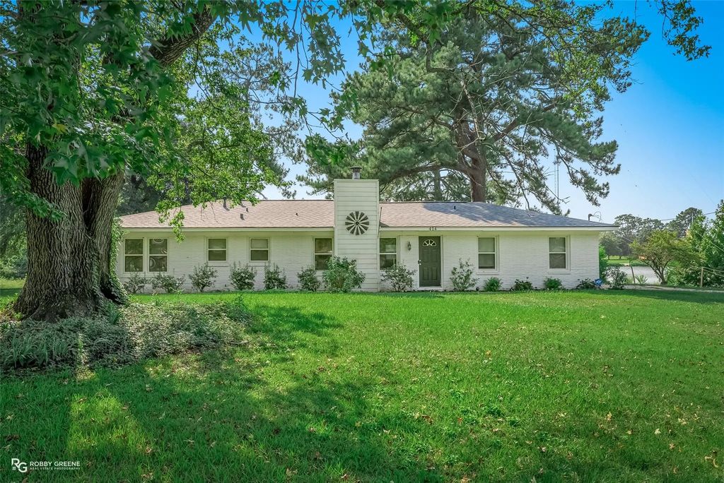 414 Lakeshore Drive, Minden
