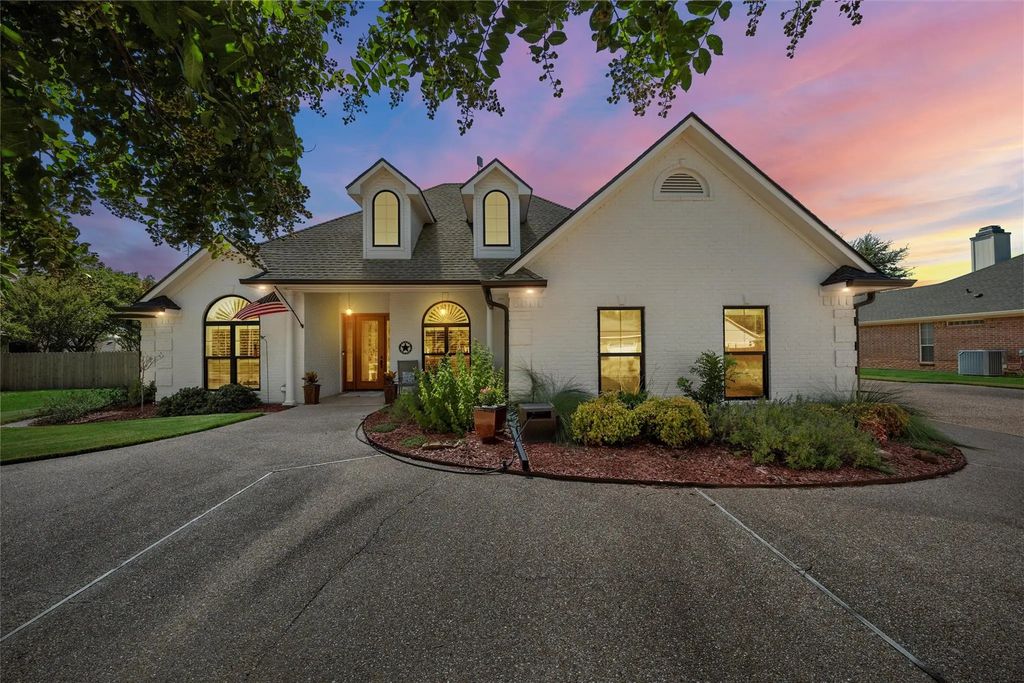 5640 Rosalie Drive, Waco