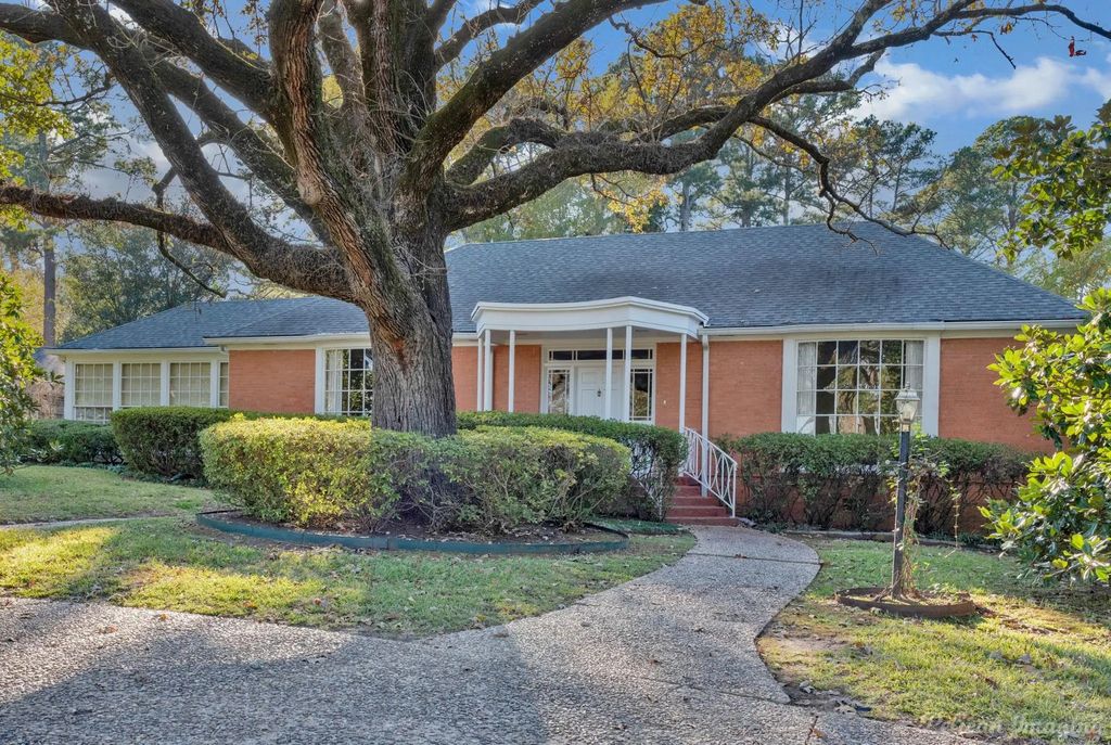 6700 E Ridge Drive, Shreveport