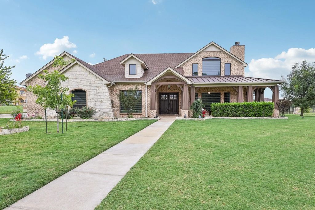 2640 Creekwood Drive, Cedar Hill