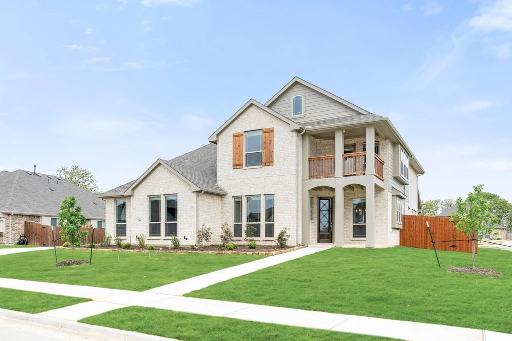 2408 Bear Trail, Mansfield