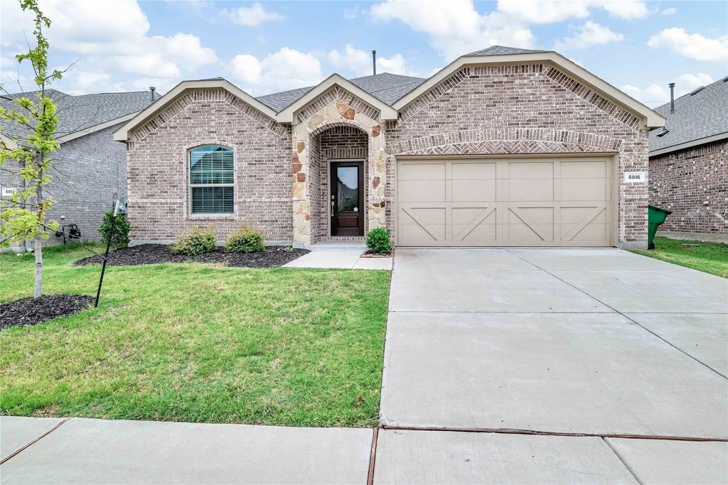 5916 Pensby Drive, Celina