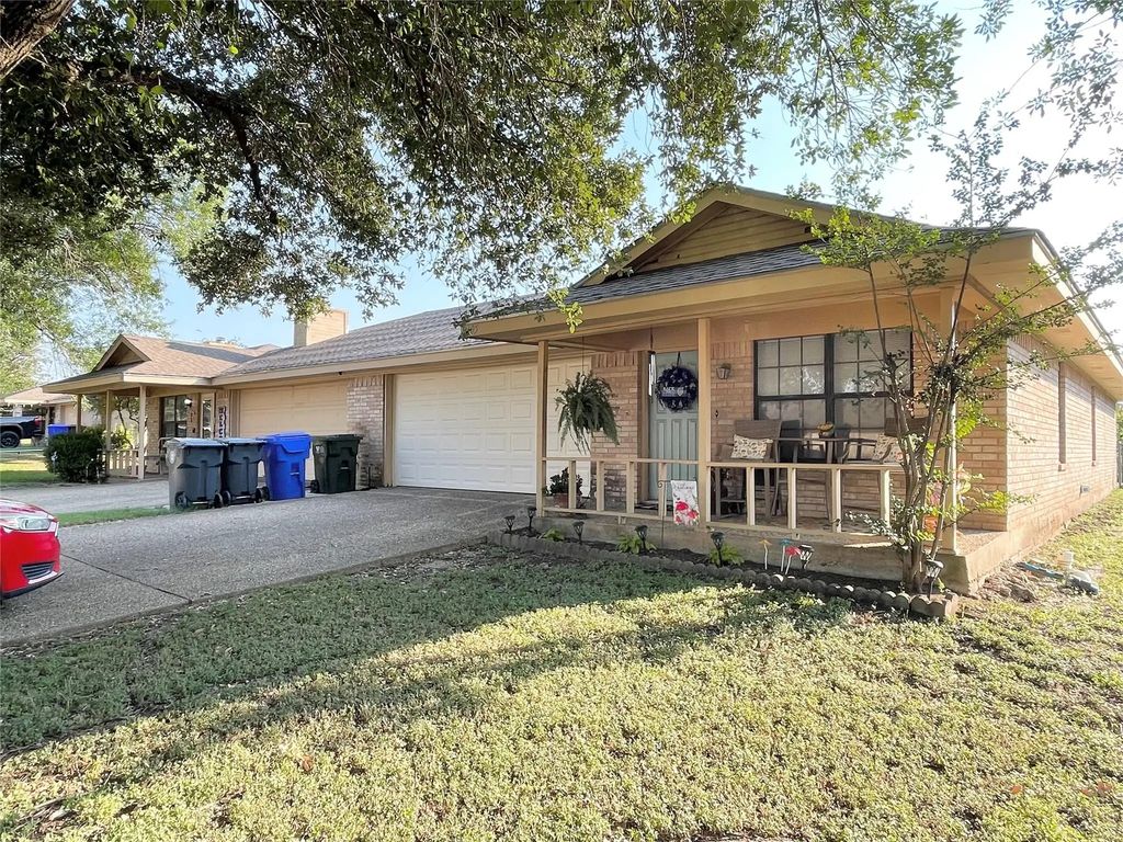 2105 Kirby Lee Street 7, Waco