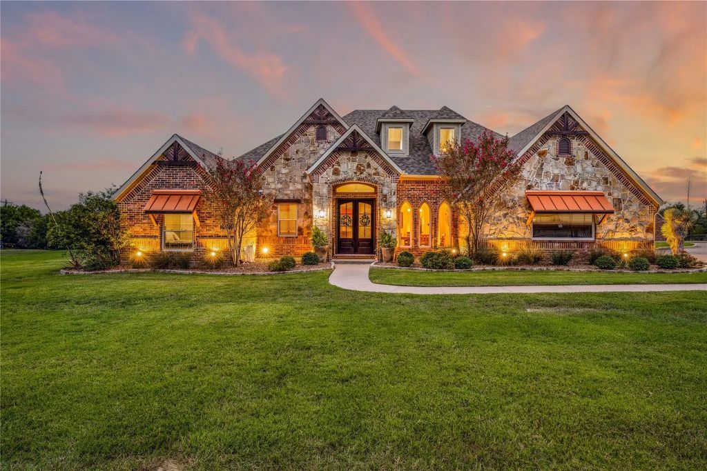 299 Ridgeoak Court S, Weatherford