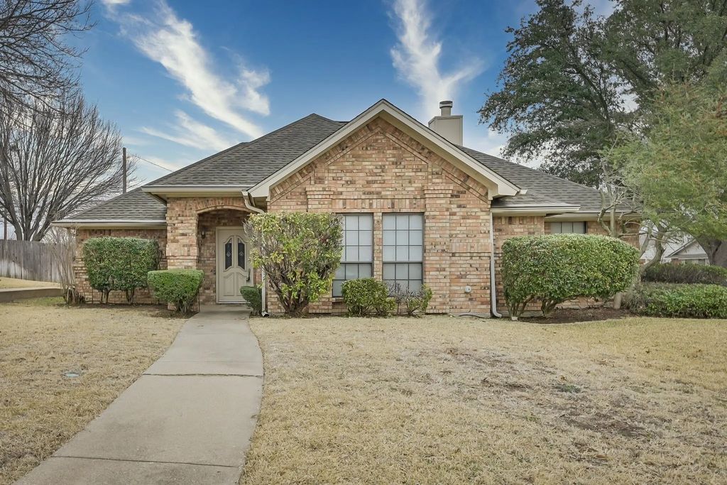 1 Hastings Court, Mansfield