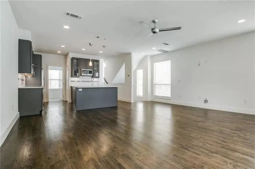 4303 Cole Avenue 10, Dallas