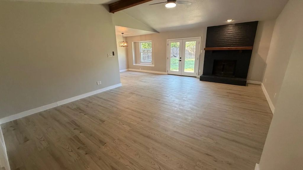 111 Iberis Court, Arlington