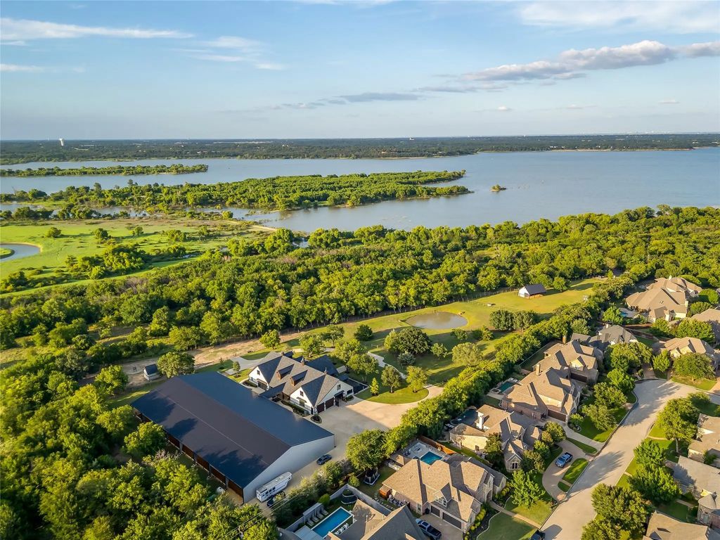 5000 T W King Road, Southlake