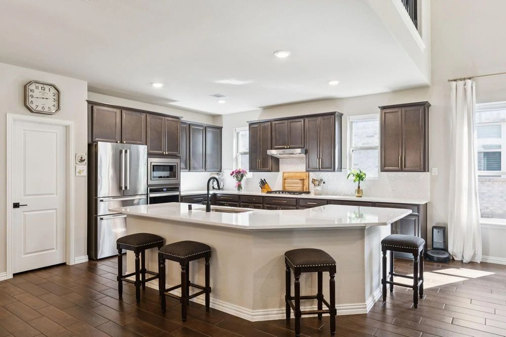 4124 Kyles Landing Drive, Hickory Creek