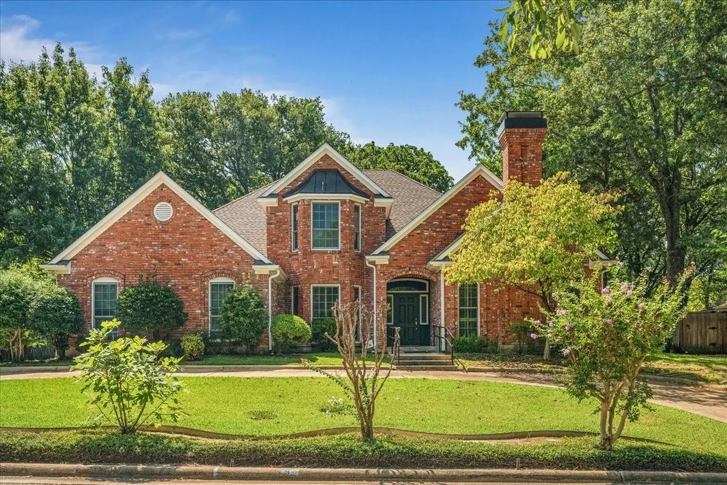 9 Willow Ridge Road, Greenville